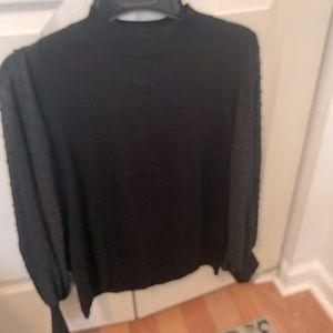 Vince Camuto long sleeve sweater